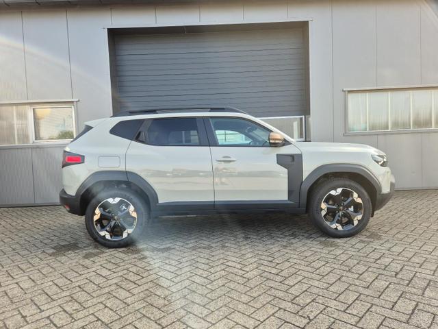 Dacia Duster Extreme 4x4 130PS 1.2 TCe 4x Kamera Lenkradheizung Sitzheizung Klimaautomatik Teil-Leder elektr.Parkbremse Bluetooth Apple Carplay Android Auto PDC v+h 2xKeyless 18-LM Ganzj.Reifen 