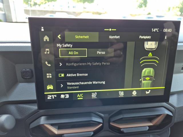 Dacia Duster Extreme 4x4 130PS 1.2 TCe 4x Kamera Lenkradheizung Sitzheizung Klimaautomatik Teil-Leder elektr.Parkbremse Bluetooth Apple Carplay Android Auto PDC v+h 2xKeyless 18-LM Ganzj.Reifen 