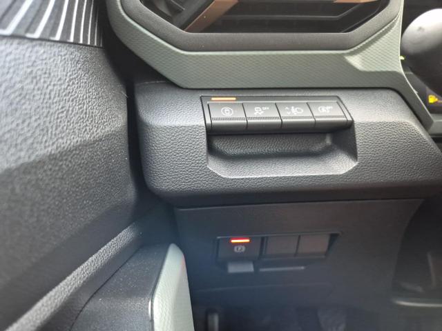 Dacia Duster Extreme 4x4 130PS 1.2 TCe 4x Kamera Lenkradheizung Sitzheizung Klimaautomatik Teil-Leder elektr.Parkbremse Bluetooth Apple Carplay Android Auto PDC v+h 2xKeyless 18-LM Ganzj.Reifen 