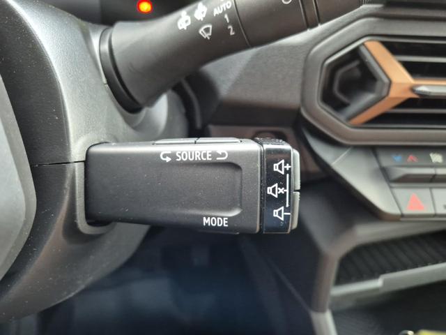 Dacia Duster Extreme 4x4 130PS 1.2 TCe 4x Kamera Lenkradheizung Sitzheizung Klimaautomatik Teil-Leder elektr.Parkbremse Bluetooth Apple Carplay Android Auto PDC v+h 2xKeyless 18-LM Ganzj.Reifen 
