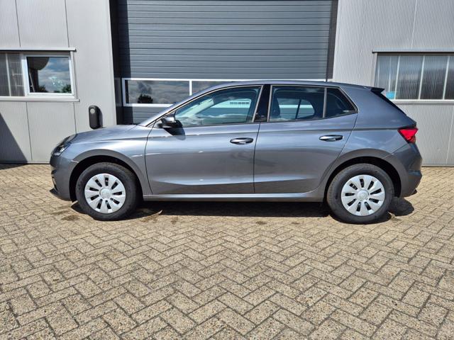 Skoda Fabia - 1.0 TSI 95PS Selection 5-türig Rückf.Kamera Parksensoren Sitzheizung Multifunktionslenkrad Klima Skoda-Radio Bluetooth Touchscreen Tempomat Nebelsch. Apple CarPlay + Android Auto