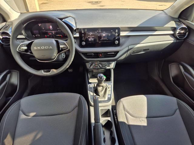 Skoda Fabia 1.0 TSI 95PS Selection 5-türig Rückf.Kamera Parksensoren Sitzheizung Multifunktionslenkrad Klima Skoda-Radio Bluetooth Touchscreen Tempomat Nebelsch. Apple CarPlay + Android Auto 