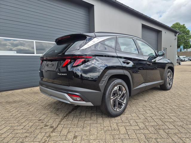 Hyundai TUCSON 1.6 T-GDI 160PS Sitzheizung Lenkradheizung Klimaautomatik Navi 12,3"-Touchscreen DAB+ wireless Apple CarPlay + Android Auto PDC v+h Rückf.Kamera 2xKeyless 17-LM 