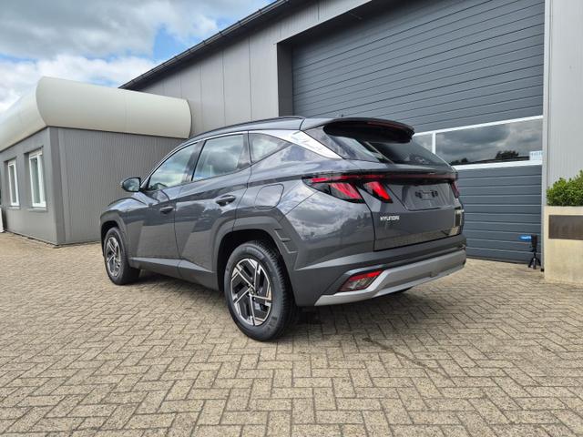 Hyundai TUCSON 1.6 T-GDI 160PS Sitzheizung Lenkradheizung Klimaautomatik Navi 12,3"-Touchscreen DAB+ wireless Apple CarPlay + Android Auto PDC v+h Rückf.Kamera 2xKeyless 17-LM 