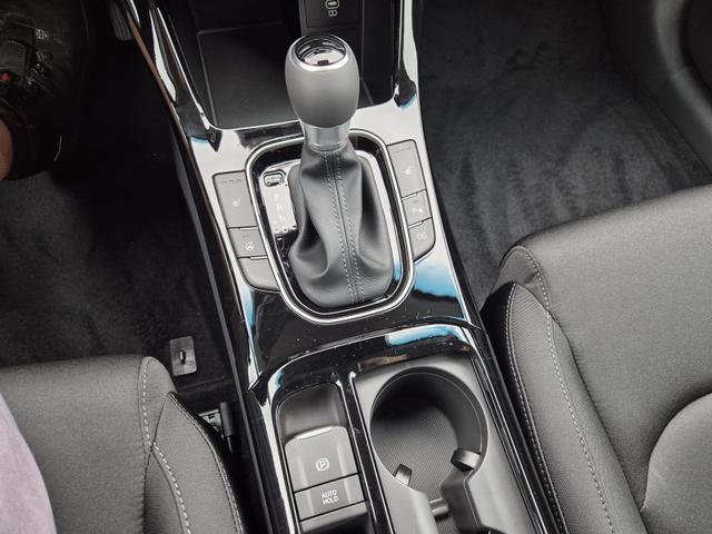 Hyundai i30 Kombi 1.0 T-GDI 100PS Automatik AbstandsTempomat Toter-Winkel-Assistent Sitzheizung Lenkradheizung Klimaautomatik Navi 10,25"-Touchscreen DAB+ wireless Apple CarPlay + Android Auto PDC v+h Rückf.Kamera 16-LM 
