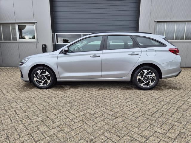 Hyundai i30 Kombi - 1.0 T-GDI 100PS Automatik AbstandsTempomat Toter-Winkel-Assistent Sitzheizung Lenkradheizung Klimaautomatik Navi 10,25"-Touchscreen DAB+ wireless Apple CarPlay + Android Auto PDC v+h Rückf.Kamera 16-LM