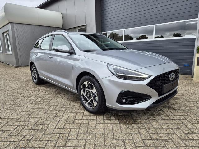 Hyundai i30 Kombi 1.0 T-GDI 100PS Automatik AbstandsTempomat Toter-Winkel-Assistent Sitzheizung Lenkradheizung Klimaautomatik Navi 10,25"-Touchscreen DAB+ wireless Apple CarPlay + Android Auto PDC v+h Rückf.Kamera 16-LM 