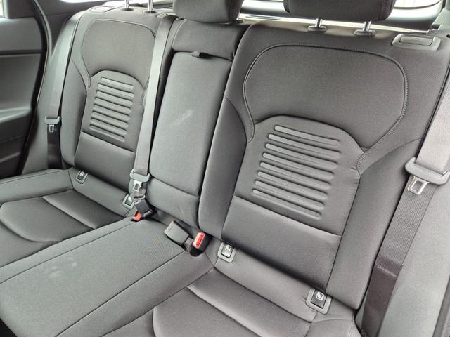 Hyundai i30 Kombi 1.0 T-GDI 100PS Automatik AbstandsTempomat Toter-Winkel-Assistent Sitzheizung Lenkradheizung Klimaautomatik Navi 10,25"-Touchscreen DAB+ wireless Apple CarPlay + Android Auto PDC v+h Rückf.Kamera 16-LM 
