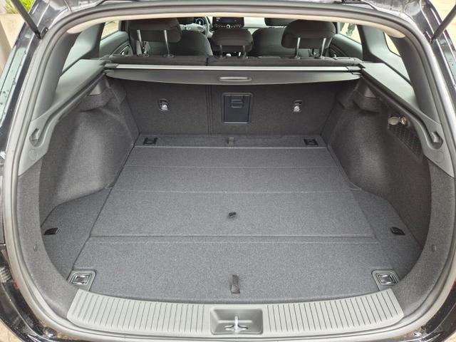 Hyundai i30 Kombi 1.0 T-GDI 100PS Automatik AbstandsTempomat Toter-Winkel-Assistent Sitzheizung Lenkradheizung Klimaautomatik Navi 10,25"-Touchscreen DAB+ wireless Apple CarPlay + Android Auto PDC v+h Rückf.Kamera 16-LM 