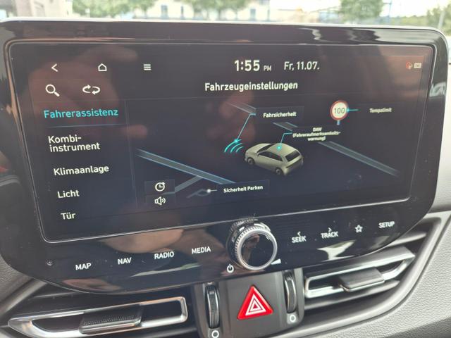 Hyundai i30 Kombi 1.0 T-GDI 100PS Automatik Sitzheizung Lenkradheizung Klimaautomatik Navi 10,25"-Touchscreen DAB+ wireless Apple CarPlay + Android Auto PDC v+h Rückf.Kamera 16-LM 