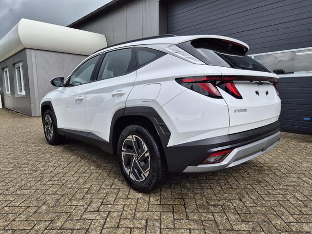 Hyundai TUCSON - 1.6 T-GDI 160PS Sitzheizung Lenkradheizung Klimaautomatik Navi 12,3"-Touchscreen DAB+ wireless Apple CarPlay + Android Auto PDC v+h Rückf.Kamera 2xKeyless 17-LM