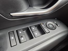 Hyundai TUCSON 1.6 T-GDI 160PS Sitzheizung Lenkradheizung Klimaautomatik Navi 12,3"-Touchscreen DAB+ wireless Apple CarPlay + Android Auto PDC v+h Rückf.Kamera 2xKeyless 17-LM 