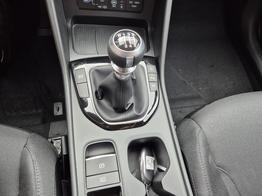 Hyundai TUCSON 1.6 T-GDI 160PS Sitzheizung Lenkradheizung Klimaautomatik Navi 12,3"-Touchscreen DAB+ wireless Apple CarPlay + Android Auto PDC v+h Rückf.Kamera 2xKeyless 17-LM 