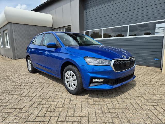 Skoda Fabia 1.0 TSI 95PS Selection 5-türig Rückf.Kamera Parksensoren Sitzheizung Multifunktionslenkrad Klima Skoda-Radio Bluetooth Touchscreen Tempomat Nebelsch. Apple CarPlay + Android Auto 