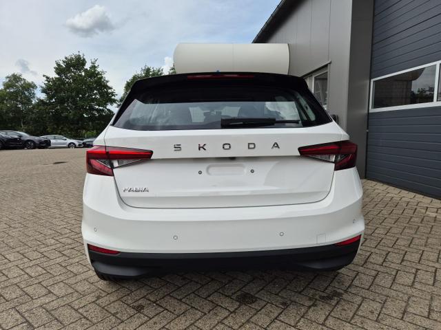 Skoda Fabia 1.0 TSI 95PS Selection 5-türig Rückf.Kamera Parksensoren Sitzheizung Multifunktionslenkrad Klima Skoda-Radio Bluetooth Touchscreen Tempomat Nebelsch. Apple CarPlay + Android Auto 