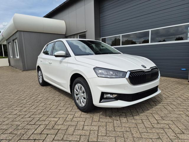 Skoda Fabia - 1.0 TSI 95PS Selection 5-türig Rückf.Kamera Parksensoren Sitzheizung Multifunktionslenkrad Klima Skoda-Radio Bluetooth Touchscreen Tempomat Nebelsch. Apple CarPlay + Android Auto