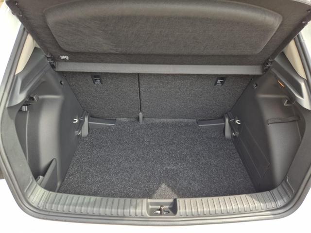 Skoda Fabia 1.0 TSI 95PS Selection 5-türig Rückf.Kamera Parksensoren Sitzheizung Multifunktionslenkrad Klima Skoda-Radio Bluetooth Touchscreen Tempomat Nebelsch. Apple CarPlay + Android Auto 