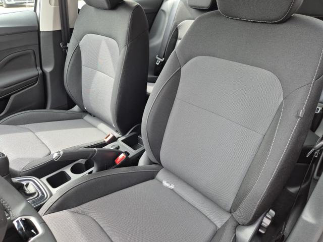 Skoda Fabia 1.0 TSI 95PS Selection 5-türig Rückf.Kamera Parksensoren Sitzheizung Multifunktionslenkrad Klima Skoda-Radio Bluetooth Touchscreen Tempomat Nebelsch. Apple CarPlay + Android Auto 