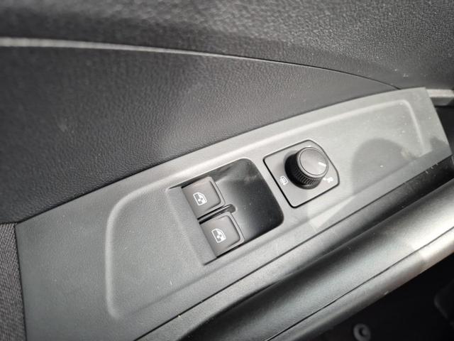 Skoda Fabia 1.0 TSI 95PS Selection 5-türig Rückf.Kamera Parksensoren Sitzheizung Multifunktionslenkrad Klima Skoda-Radio Bluetooth Touchscreen Tempomat Nebelsch. Apple CarPlay + Android Auto 