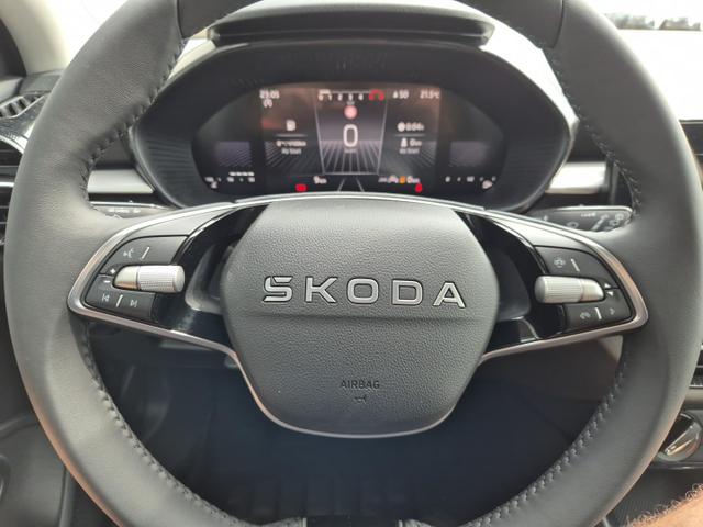 Skoda Fabia 1.0 TSI 95PS Selection 5-türig Rückf.Kamera Parksensoren Sitzheizung Multifunktionslenkrad Klima Skoda-Radio Bluetooth Touchscreen Tempomat Nebelsch. Apple CarPlay + Android Auto 