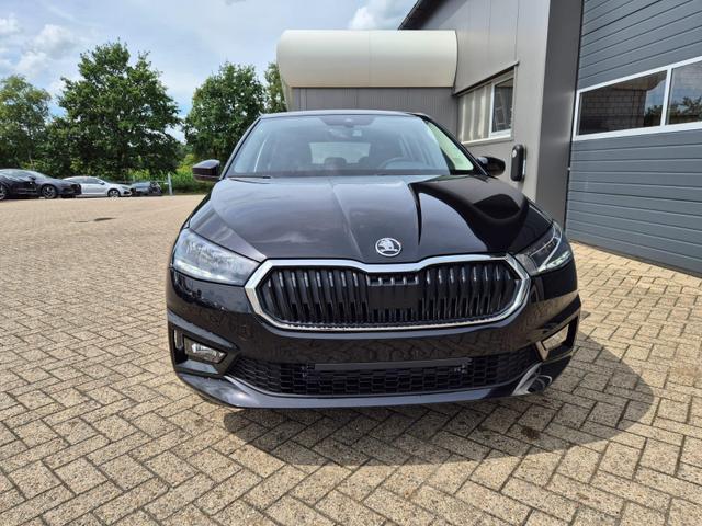 Skoda Fabia 1.0 TSI 115PS DSG Selection 5-türig Rückf.Kamera Parksensoren Sitzheizung Multifunktionslenkrad Klima Skoda-Radio Bluetooth Touchscreen Tempomat Nebelsch. Apple CarPlay + Android Auto 