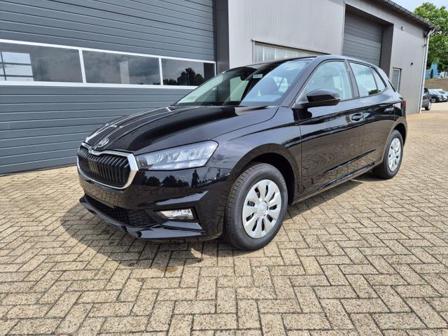 Skoda Fabia - 1.0 TSI 115PS DSG Selection 5-türig Rückf.Kamera Parksensoren Sitzheizung Multifunktionslenkrad Klima Skoda-Radio Bluetooth Touchscreen Tempomat Nebelsch. Apple CarPlay + Android Auto
