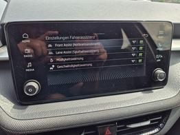 Skoda Fabia 1.0 TSI 115PS DSG Selection 5-türig Rückf.Kamera Parksensoren Sitzheizung Multifunktionslenkrad Klima Skoda-Radio Bluetooth Touchscreen Tempomat Nebelsch. Apple CarPlay + Android Auto 