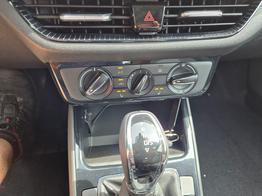 Skoda Fabia 1.0 TSI 115PS DSG Selection 5-türig Rückf.Kamera Parksensoren Sitzheizung Multifunktionslenkrad Klima Skoda-Radio Bluetooth Touchscreen Tempomat Nebelsch. Apple CarPlay + Android Auto 