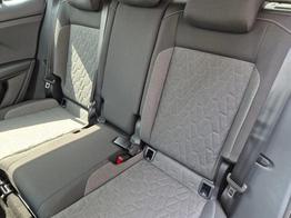 Volkswagen T-Cross 1.0 TSI 116PS DSG Life LED-Matrix-Scheinwerfer Klimaautomatik Sitzheizung PDC Rückf.Kamera 17-LM abged.Scheiben 2xKeyless DAB+ Bluetooth Touchscreen Apple CarPlay Android Auto 