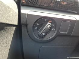 Volkswagen T-Cross 1.0 TSI 116PS DSG Life LED-Matrix-Scheinwerfer Klimaautomatik Sitzheizung PDC Rückf.Kamera 17-LM abged.Scheiben 2xKeyless DAB+ Bluetooth Touchscreen Apple CarPlay Android Auto 