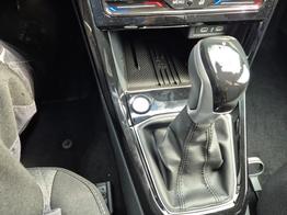 Volkswagen T-Cross 1.0 TSI 116PS DSG Life LED-Matrix-Scheinwerfer Klimaautomatik Sitzheizung PDC Rückf.Kamera 17-LM abged.Scheiben 2xKeyless DAB+ Bluetooth Touchscreen Apple CarPlay Android Auto 