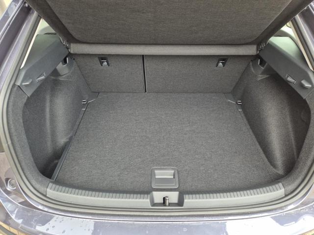 Volkswagen Taigo 1.0 TSI 116PS DSG Life LED-Matrix-Scheinwerfer Klimaautomatik Sitzheizung PDC Rückf.Kamera 17-LM abged.Scheiben 2xKeyless DAB+ Bluetooth Touchscreen Apple CarPlay Android Auto 