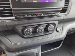 Renault Trafic Combi L2 2.0 dCi 150PS Grand Evolution 9-Sitzer Rollstuhlrampe Rollstuhlsicherung Schiebetür l+r Klima v+h DAB Bluetooth Touchscreen Apple CarPlay Android Auto PDC Rückf.Kamera 