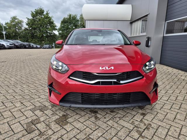 Kia Ceed Vision 1.5 T-GDi 140PS Automatik Klimaautomatik Alarmanlage Sitzheizung Lenkradheizung Navi PDC Rückf.Kamera Bluetooth Touchscreen Apple CarPlay Android Auto Tempomat 