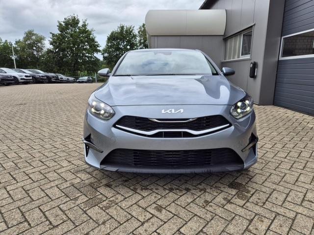 Kia Ceed Vision 1.5 T-GDi 140PS Automatik Klimaautomatik Alarmanlage Sitzheizung Lenkradheizung Navi PDC Rückf.Kamera Bluetooth Touchscreen Apple CarPlay Android Auto Tempomat 