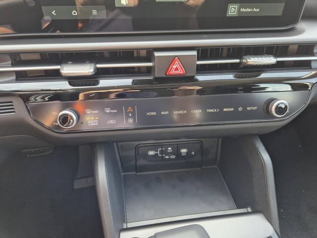 Kia Sportage Vision 1.6 T-GDi MHEV 150PS Automatik NEUES MODELL MY26 FACELIFT Sitzheizung Lenkradheizung Klimaautomatik Navi Bluetooth Touchscreen Apple CarPlay Android Auto PDC v+h 17"LM Rückf.Kamera ACC 2x Keyless 