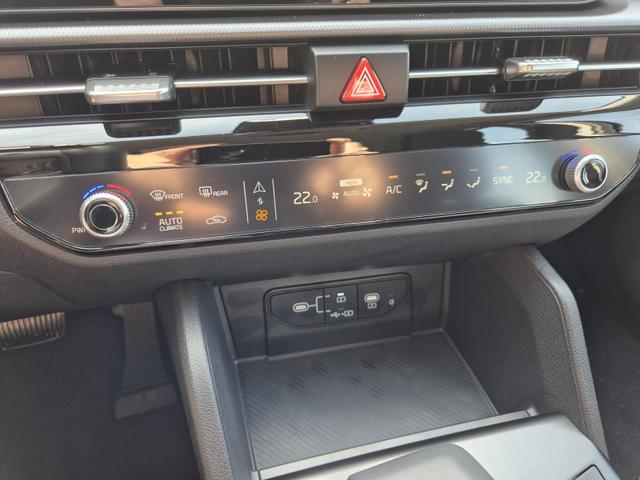 Kia Sportage Vision 1.6 T-GDi MHEV 150PS Automatik NEUES MODELL MY26 FACELIFT Sitzheizung Lenkradheizung Klimaautomatik Navi Bluetooth Touchscreen Apple CarPlay Android Auto PDC v+h 17"LM Rückf.Kamera ACC 2x Keyless 