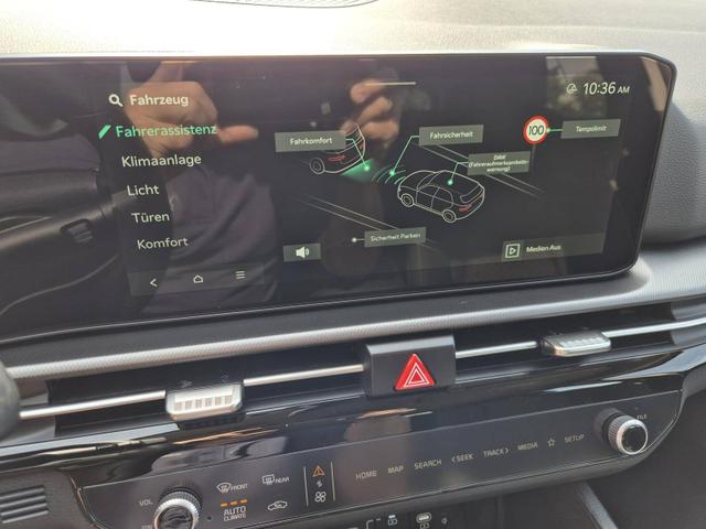 Kia Sportage Vision 1.6 T-GDi MHEV 150PS Automatik NEUES MODELL MY26 FACELIFT Sitzheizung Lenkradheizung Klimaautomatik Navi Bluetooth Touchscreen Apple CarPlay Android Auto PDC v+h 17"LM Rückf.Kamera ACC 2x Keyless 