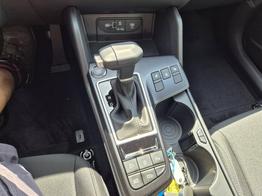 Kia Sportage Vision 1.6 T-GDi 150PS Automatik NEUES MODELL MY26 FACELIFT Sitzheizung Lenkradheizung Klimaautomatik Navi Bluetooth Touchscreen Apple CarPlay Android Auto PDC v+h 17"LM Rückf.Kamera ACC 2x Keyless 