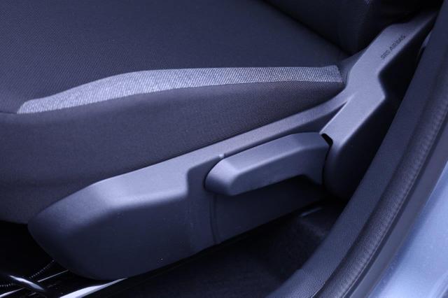 Toyota Aygo X 1.0 VVT-i 72PS Business Edition Sitzheizung AbstandsTempomat Multifunktionslenkrad Klima Radio Bluetooth Touchscreen wireless Apple CarPlay + Android Auto 