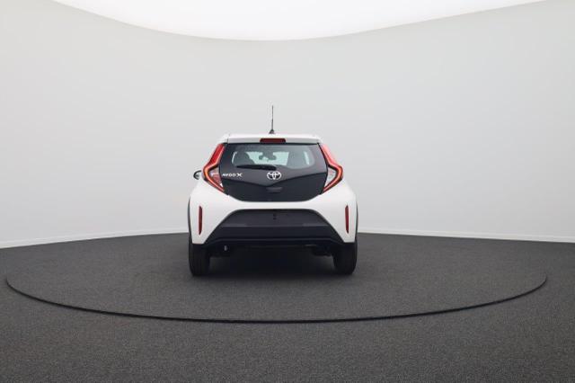 Toyota Aygo X 1.0 VVT-i 72PS Business Edition Sitzheizung AbstandsTempomat Multifunktionslenkrad Klima Radio Bluetooth Touchscreen wireless Apple CarPlay + Android Auto 