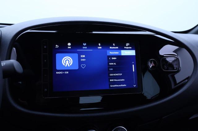 Toyota Aygo X 1.0 VVT-i 72PS Business Edition Sitzheizung AbstandsTempomat Multifunktionslenkrad Klima Radio Bluetooth Touchscreen wireless Apple CarPlay + Android Auto 
