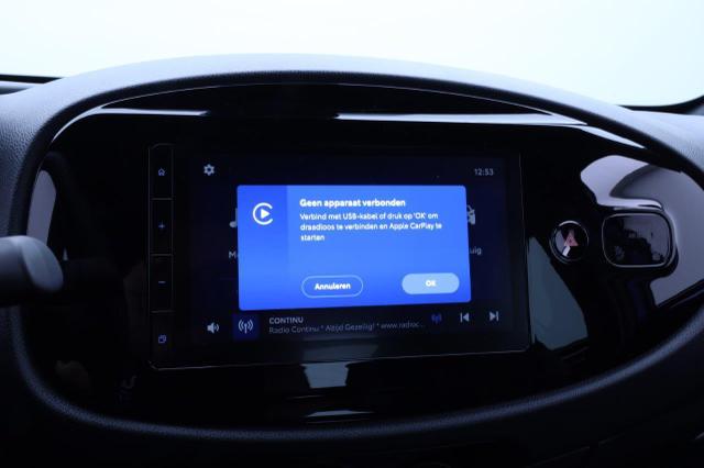 Toyota Aygo X 1.0 VVT-i 72PS Business Edition Sitzheizung AbstandsTempomat Multifunktionslenkrad Klima Radio Bluetooth Touchscreen wireless Apple CarPlay + Android Auto 