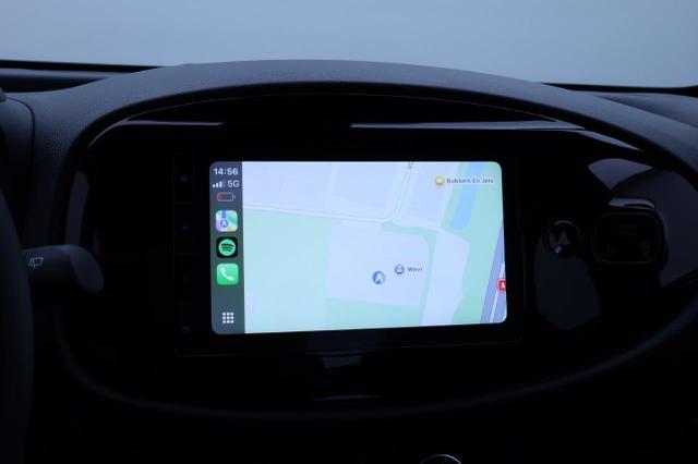 Toyota Aygo X 1.0 VVT-i 72PS Business Edition Sitzheizung AbstandsTempomat Multifunktionslenkrad Klima Radio Bluetooth Touchscreen wireless Apple CarPlay + Android Auto 