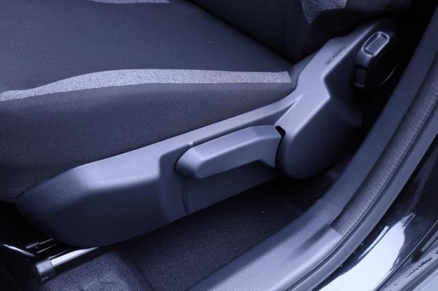 Toyota Aygo X 1.0 VVT-i 72PS Business Edition Sitzheizung AbstandsTempomat Multifunktionslenkrad Klima Radio Bluetooth Touchscreen wireless Apple CarPlay + Android Auto 