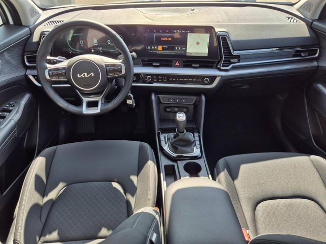 Kia Sportage Vision 1.6 T-GDi MHEV 160PS Sitzheizung Lenkradheizung Klimaautomatik Navi Bluetooth Touchscreen Apple CarPlay Android Auto PDC v+h Rückf.Kamera Tempomat 17"LM 