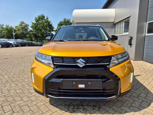 Suzuki Vitara Comfort 129PS MHEV 1.4 Boosterjet Navi Klimaautomatik Sitzheizung ACC PDC Rückf.Kamera Suzuki-Radio Apple CarPlay Android Auto Touchscreen 2xKeyless 17-LM 