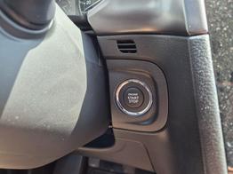 Suzuki Vitara Comfort 129PS MHEV 1.4 Boosterjet Navi Klimaautomatik Sitzheizung ACC PDC Rückf.Kamera Suzuki-Radio Apple CarPlay Android Auto Touchscreen 2xKeyless 17-LM 