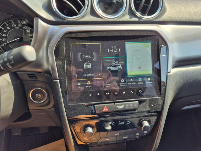 Suzuki Vitara Comfort 129PS MHEV 1.4 Boosterjet Navi Klimaautomatik Sitzheizung ACC PDC Rückf.Kamera Suzuki-Radio Apple CarPlay Android Auto Touchscreen 2xKeyless 17-LM 