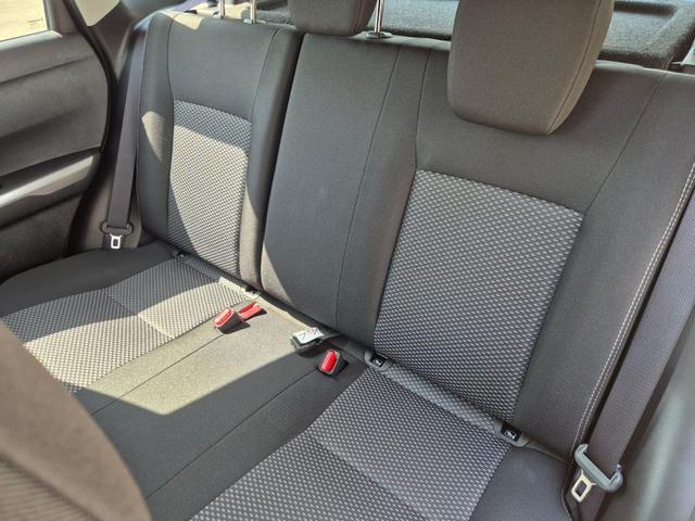 Suzuki Vitara Comfort 129PS MHEV 1.4 Boosterjet Navi Klimaautomatik Sitzheizung ACC PDC Rückf.Kamera Suzuki-Radio Apple CarPlay Android Auto Touchscreen 2xKeyless 17-LM 